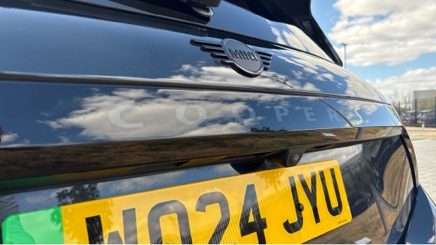 Mini Electric Countryman Sport S All4 Red #35