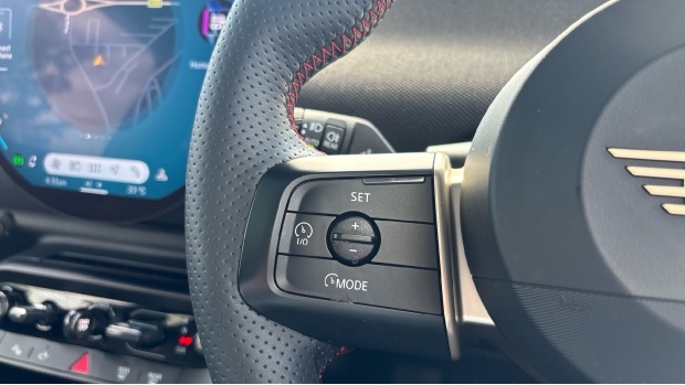 Mini Electric Countryman Sport S All4 Red #17