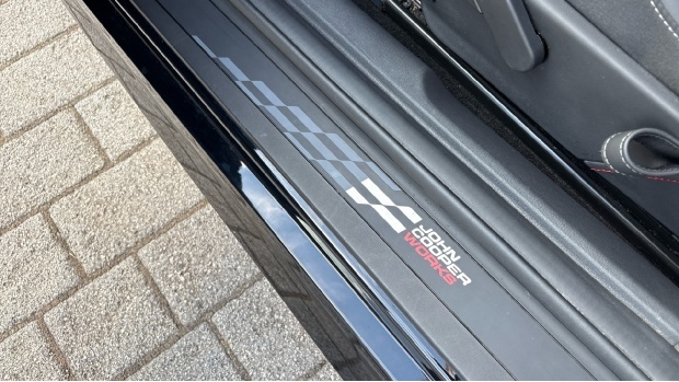 Mini Electric Countryman Sport S All4 Red #30