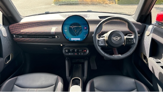 Mini Electric Countryman Sport S All4 Red #4