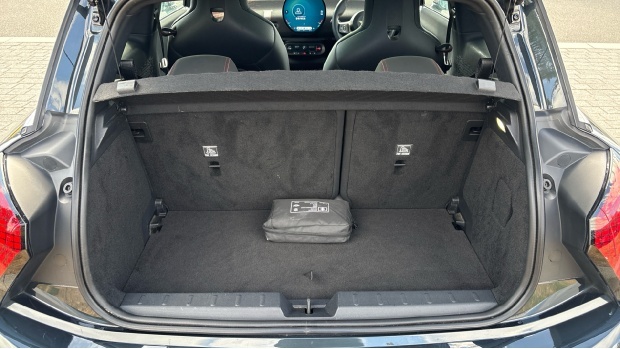 Mini Electric Countryman Sport S All4 Red #13
