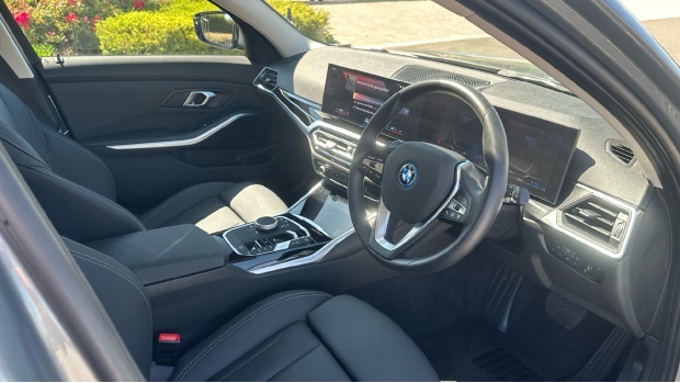 BMW 3 Series 330E 12Kwh Sport Touring Xdrive Euro 6 Grey #6