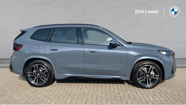BMW iX1 30 66.5Kwh M Sport Xdrive 11Kw Charger #3