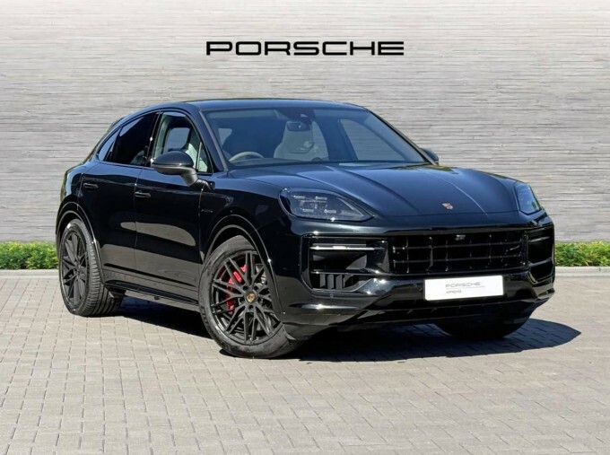 Porsche Cayenne V6 E-hybrid 25.9Kwh S Tiptronics Euro 6 Black