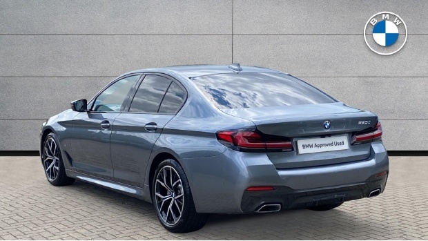 BMW 5 Series 2.0 520D Mht M Sport Steptronic Euro 6 4-Door Blue #2