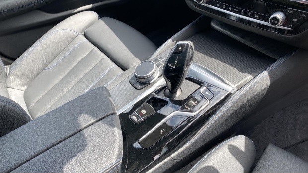 BMW 5 Series 530E M Sport Black #10