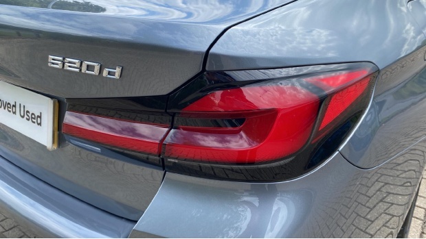 BMW 5 Series 530E M Sport Black #22