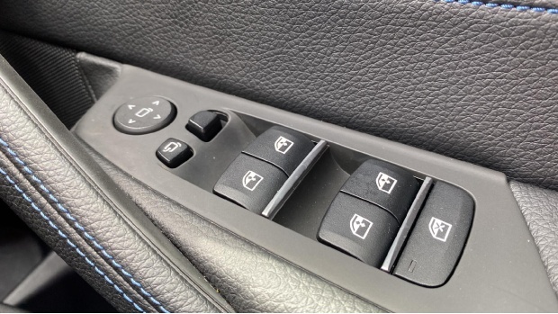 BMW 5 Series 530E M Sport Black #28