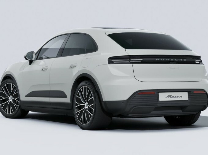 Porsche Macan 100Kwh 4 4Wd 5-Door #3