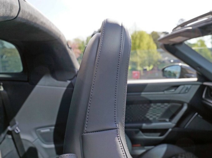 Porsche 911 Carrera 4 Gts Cabriolet 2026 Grey #26