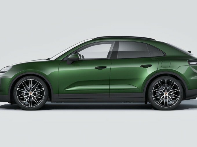 Porsche Macan 100Kwh 4 4Wd 5-Door Green #2