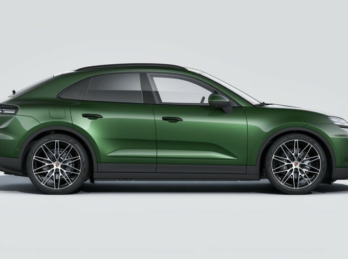 Porsche Macan 100Kwh 4 4Wd 5-Door Green #6
