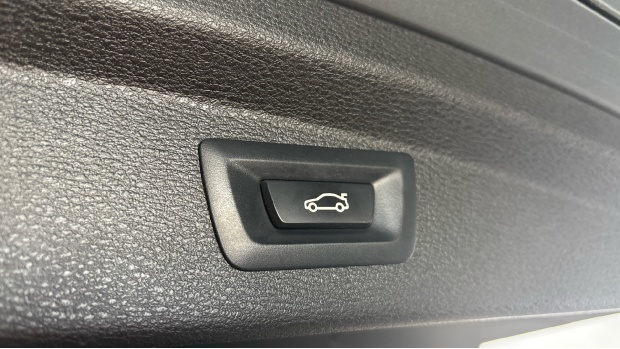 BMW X2 Sdrive 18I 136 M Sport Step Black #21