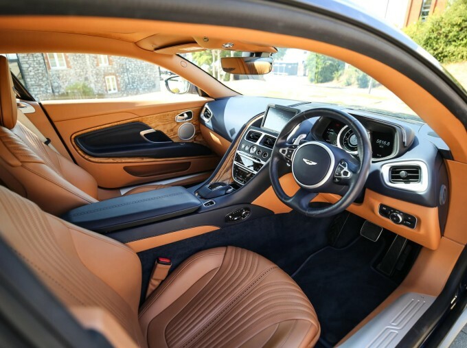 Aston Martin DB11 4.0 V8 Coupe Euro 6 Ss 535 Ps Grey #25