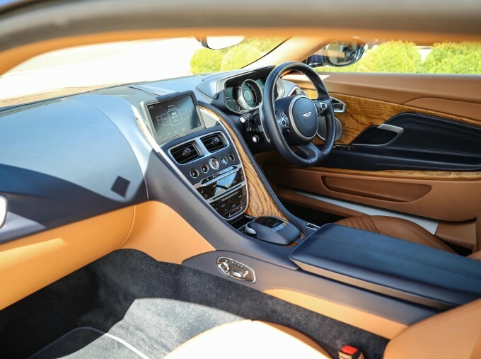 Aston Martin DB11 4.0 V8 Coupe Euro 6 Ss 535 Ps Grey #34