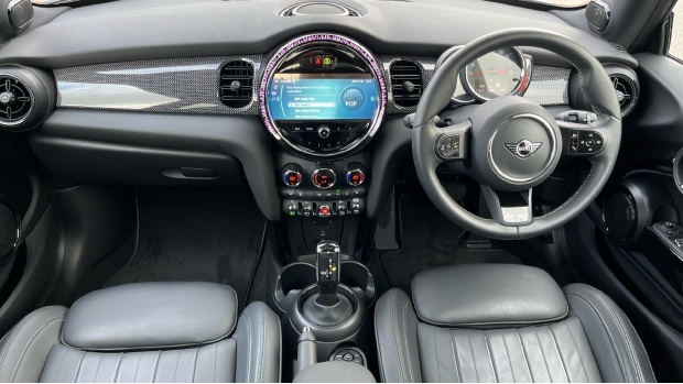 Mini Hatch Cooper Exclusive Steptronic Euro 6 OW72DDL White #4