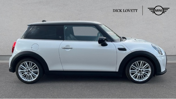 Mini Hatch Cooper Exclusive Steptronic Euro 6 OW72DDL White #3