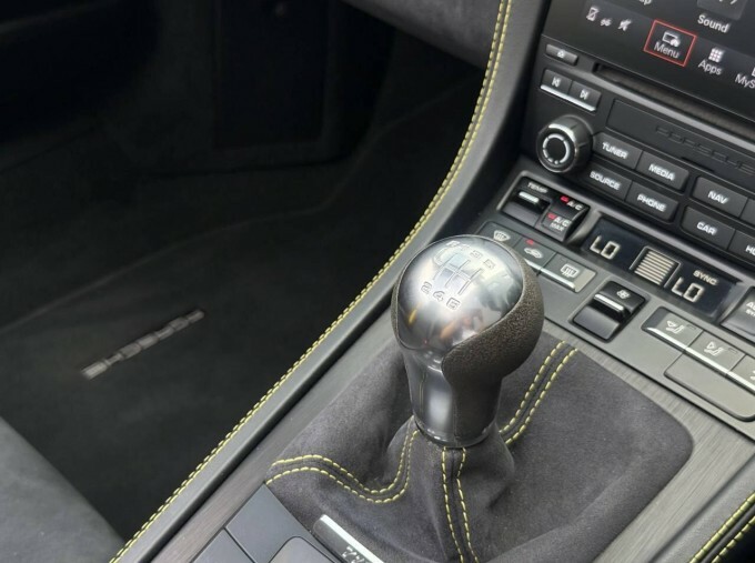 Porsche 718 Spyder 4.0L 4.0 2,700 Miles Only Silver #14