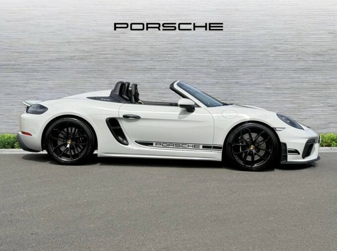 Porsche 718 Spyder 4.0 Spyder Euro 6 2-Door  #3