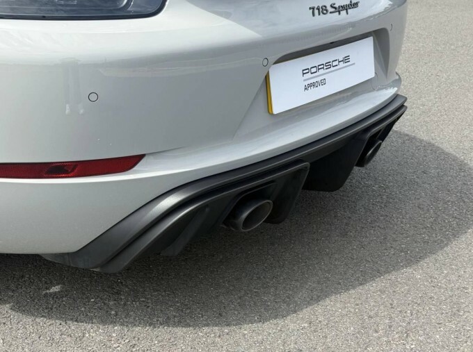 Porsche 718 Spyder 4.0L 4.0 2,700 Miles Only Silver #61