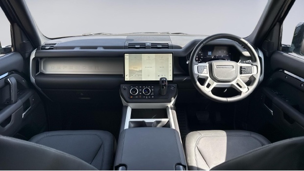 Land Rover Defender 130 D350 130 X-dynamic Hse #9