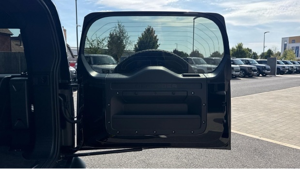 Land Rover Defender 130 D350 130 X-dynamic Hse #23
