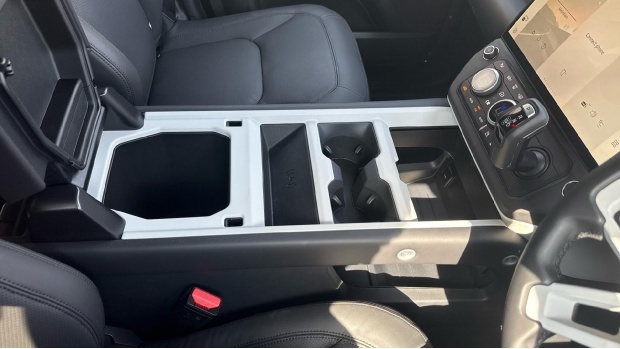 Land Rover Defender 130 D350 130 X-dynamic Hse #30