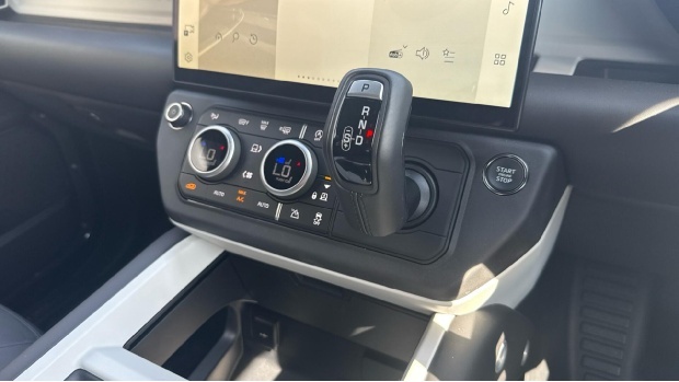 Land Rover Defender 130 D350 130 X-dynamic Hse #13