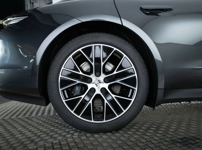 Porsche Taycan 420Kw 4S 93Kwh Grey #10