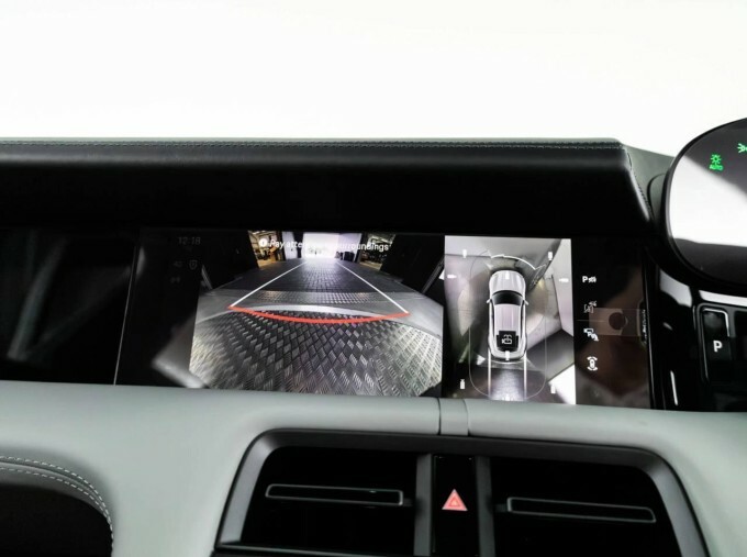 Porsche Taycan 420Kw 4S 93Kwh Grey #33