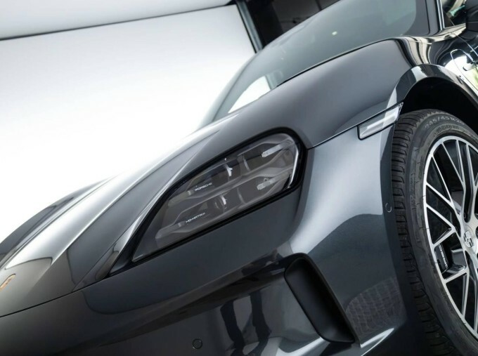 Porsche Taycan 420Kw 4S 93Kwh Grey #12