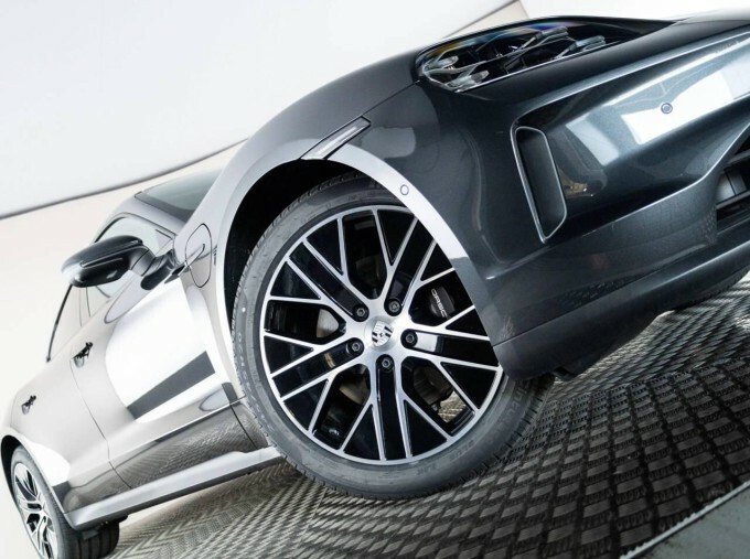 Porsche Taycan 420Kw 4S 93Kwh Grey #7