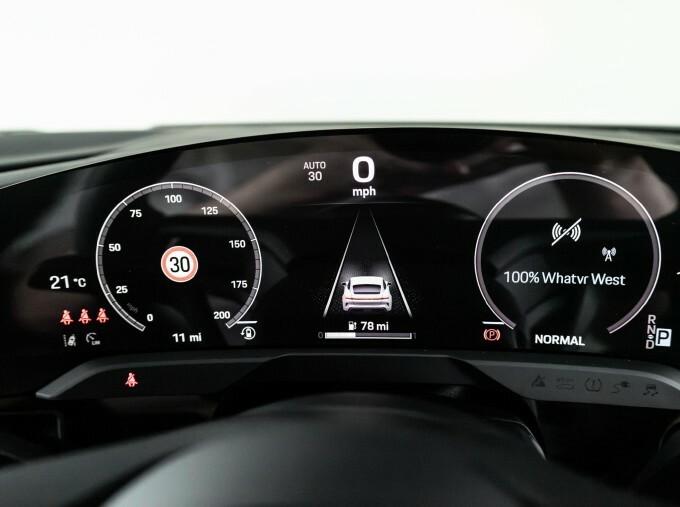 Porsche Taycan 420Kw 4S 93Kwh Grey #67