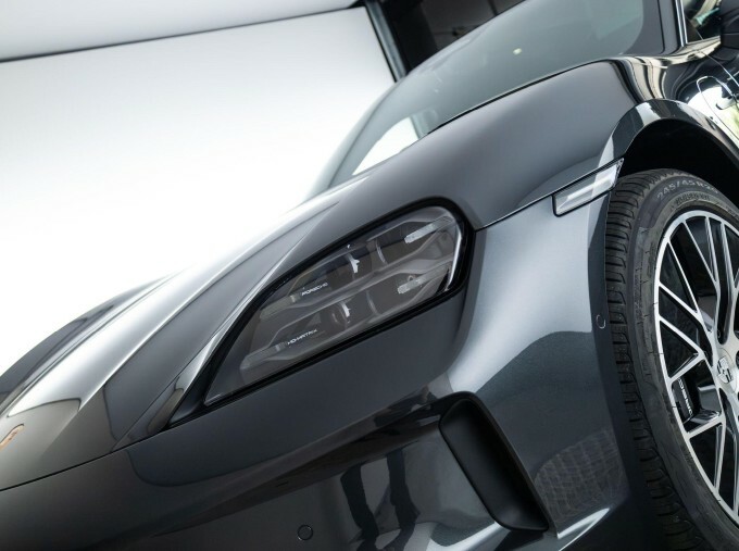 Porsche Taycan 420Kw 4S 93Kwh Grey #83