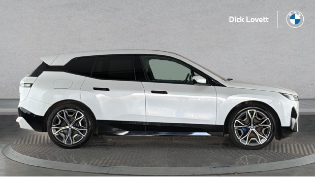 BMW iX 40 76.6Kwh M Sport Xdrive 5-Door White #3