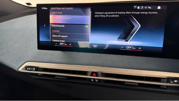 BMW iX 40 76.6Kwh M Sport Xdrive Blue #30