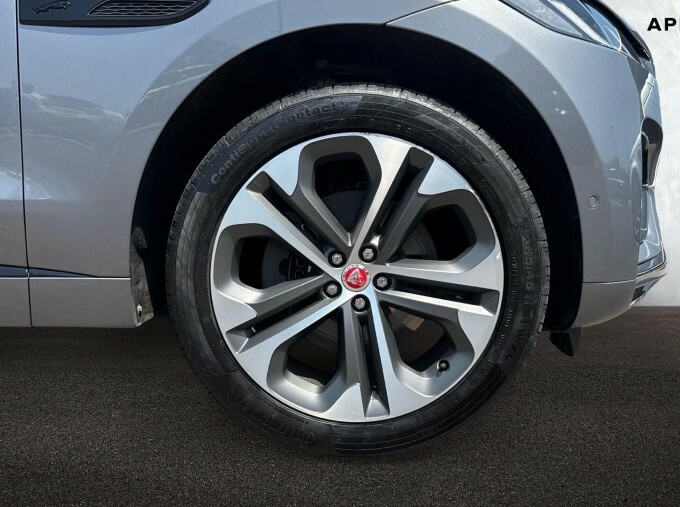 Jaguar F-Pace 2.0L D200 R-dynamic Se Pan Roof 22 Hawke Alloys Black #8