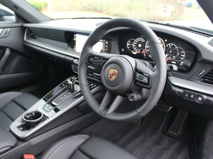 Porsche 911 3.0T 992 Carrera Pdk Euro 6 2-Door Black #4