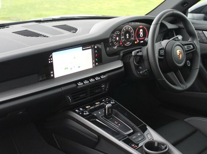Porsche 911 3.0T 992 Carrera Pdk Euro 6 2-Door Black #3