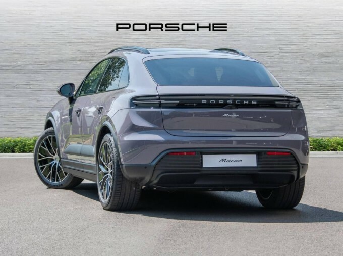 Porsche Macan Macan Suv #3