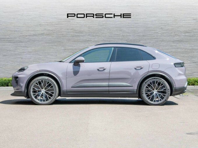 Porsche Macan Macan Suv #2