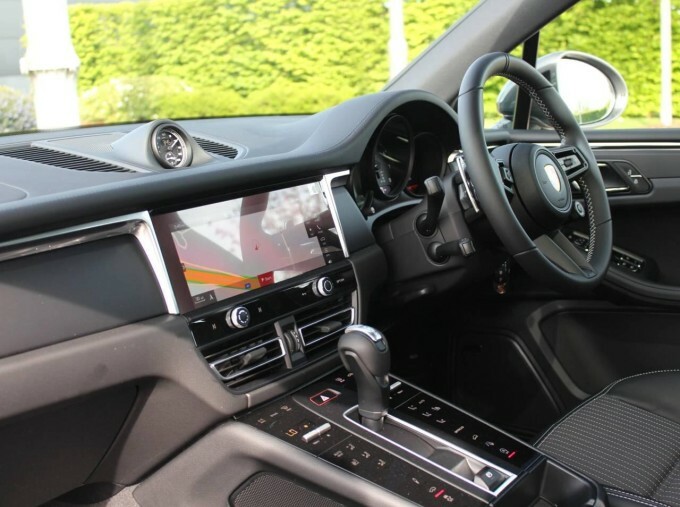 Porsche Macan 2.0T T Pdk 4Wd Euro 6 5-Door #3