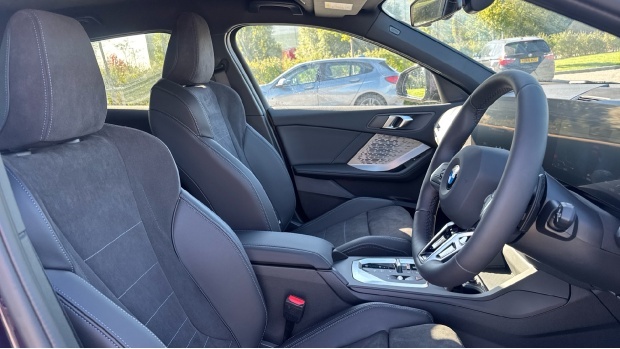 BMW 1 Series 123 Xdrive M Sport Black #11
