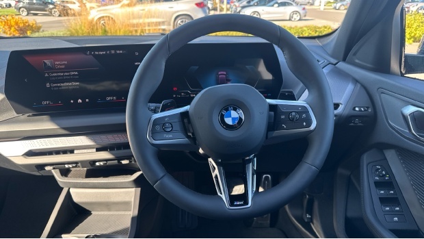 BMW 1 Series 120I Mht M Sport Dct Euro 6 5-Door  #5