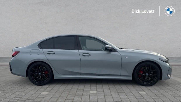 BMW 3 Series 320I M Sport Touring White #3