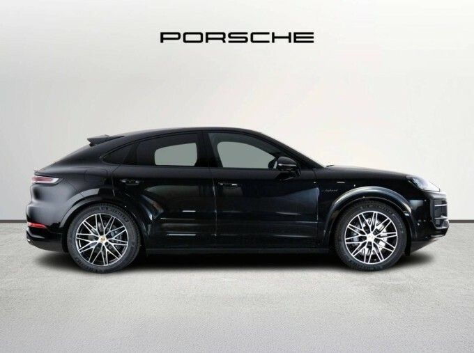 Porsche Cayenne Cayenne Coupe Black #2