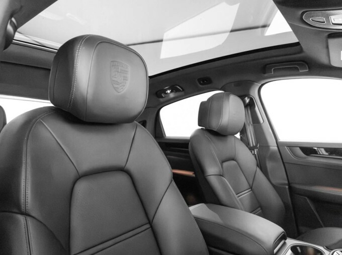 Porsche Cayenne Cayenne Coupe Black #5