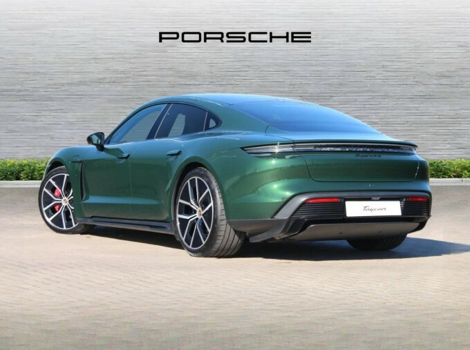 Porsche Taycan Taycan Limousine Green #2