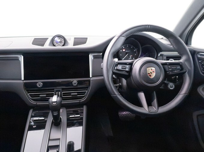 Porsche Macan 2.0T T Pdk 4Wd Euro 6 5-Door Grey #6