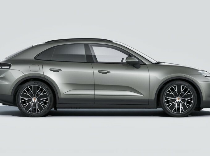 Porsche Macan 100Kwh 4 4Wd 5-Door Green #6